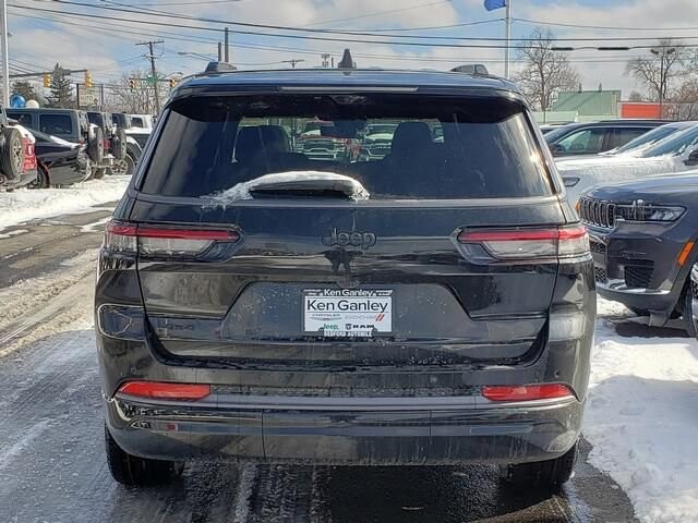 2026 Jeep Grand Cherokee L in Bedford, OH 44146 - 18104734 4