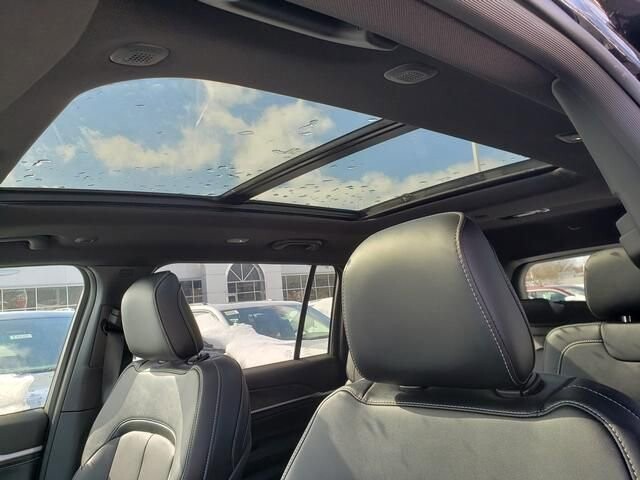 2026 Jeep Grand Cherokee L in Bedford, OH 44146 - 18104734 7