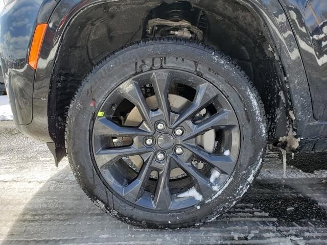 2026 Jeep Grand Cherokee L in Bedford, OH 44146 - 18104734 12