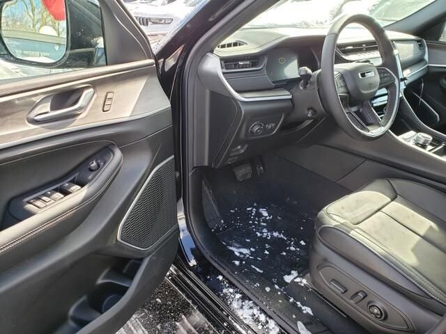 2026 Jeep Grand Cherokee L in Bedford, OH 44146 - 18104734 6