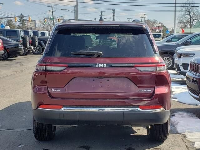 2026 Jeep Grand Cherokee in Bedford, OH 44146 - 18104740 4