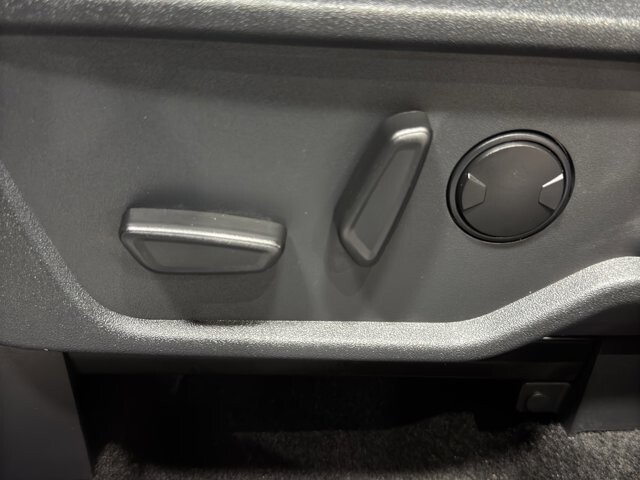 2025 Ford Bronco in Burlington, WI 53105 - 18104743 15