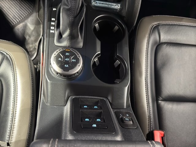 2025 Ford Bronco in Burlington, WI 53105 - 18104743 30