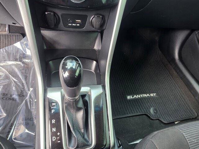 2016 Hyundai Elantra in Mesa, AZ 85212 - 18104745 22