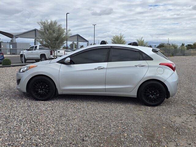 2016 Hyundai Elantra in Mesa, AZ 85212 - 18104745 4