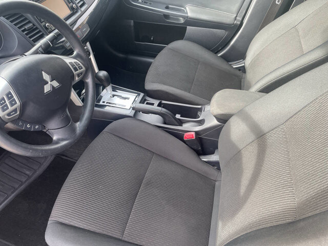 2017 Mitsubishi Lancer in Mount Vernon, WA 98273 - 18104750 4