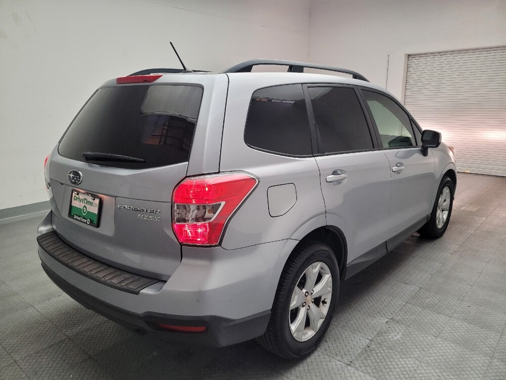2014 Subaru Forester in Downey, CA 90241 - 18104751 9