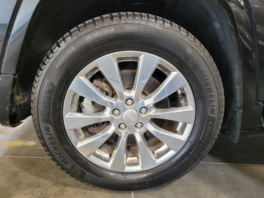 2018 Jeep Cherokee in El Cajon, CA 92020 - 18104755 31