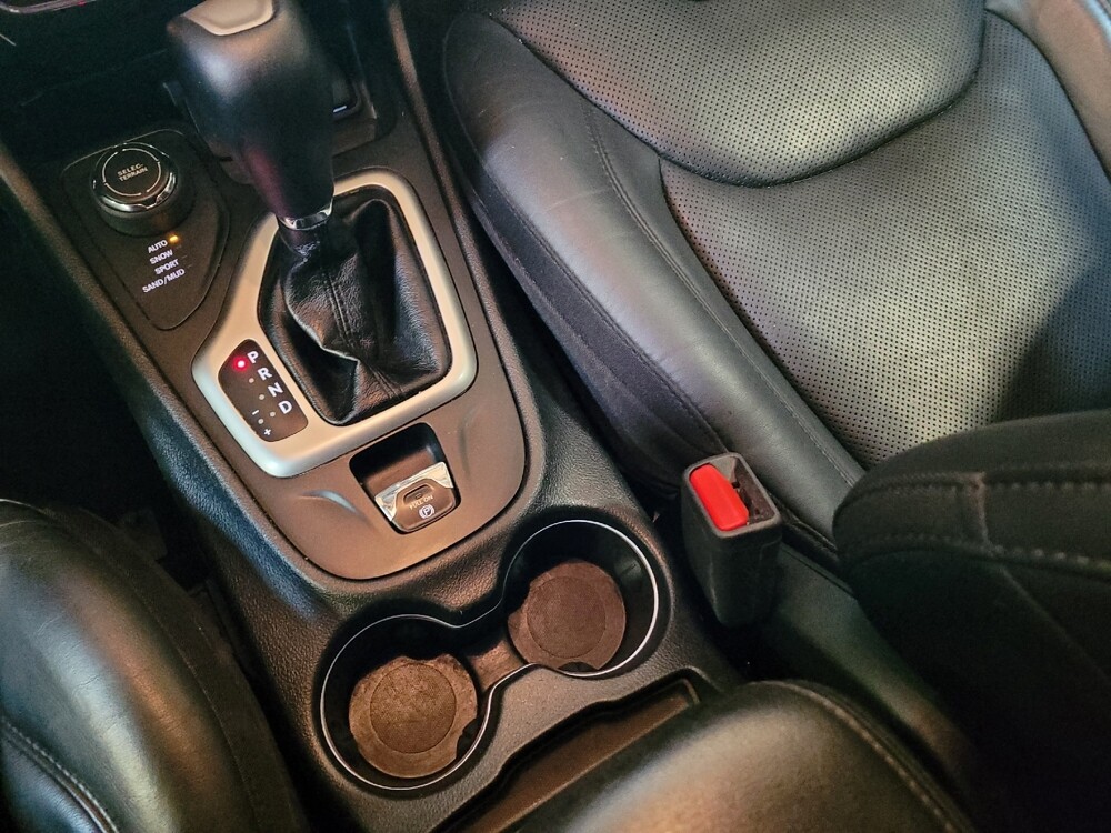 2018 Jeep Cherokee in El Cajon, CA 92020 - 18104755 26