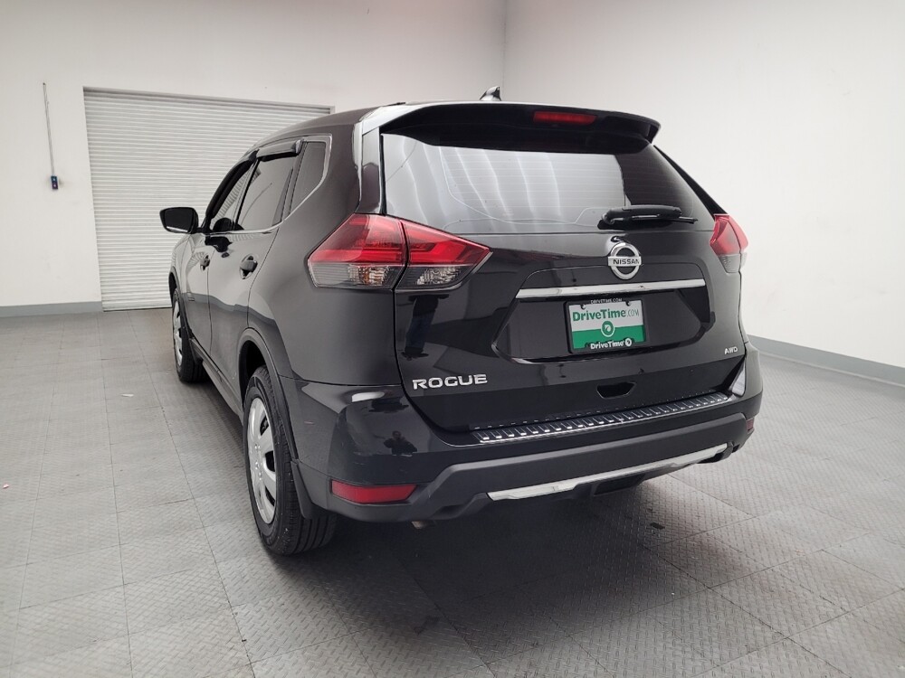 2018 Nissan Rogue in Riverside, CA 92504 - 18104756 6
