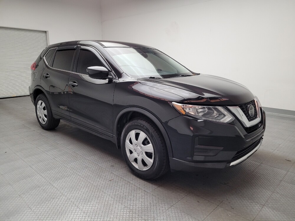 2018 Nissan Rogue in Riverside, CA 92504 - 18104756 13