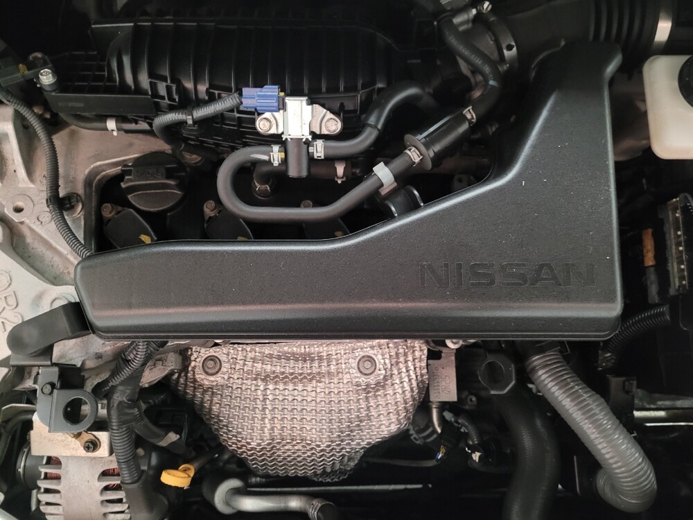 2018 Nissan Rogue in Riverside, CA 92504 - 18104756 30