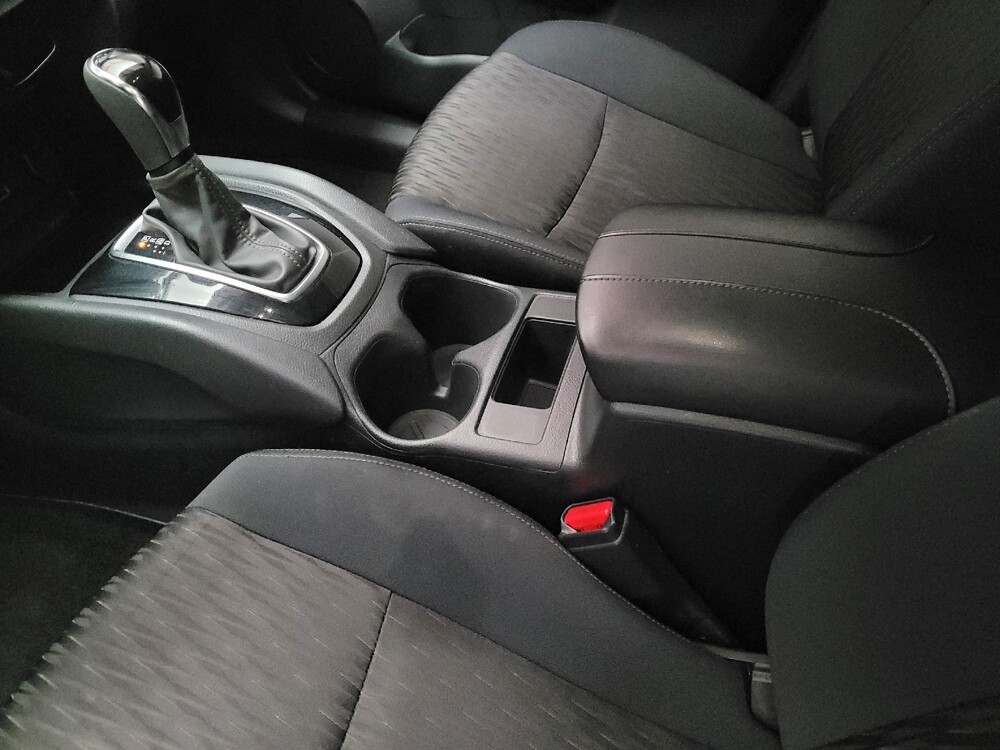 2018 Nissan Rogue in Riverside, CA 92504 - 18104756 26