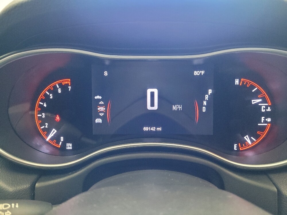 2019 Dodge Durango in Riverside, CA 92504 - 18104759 23