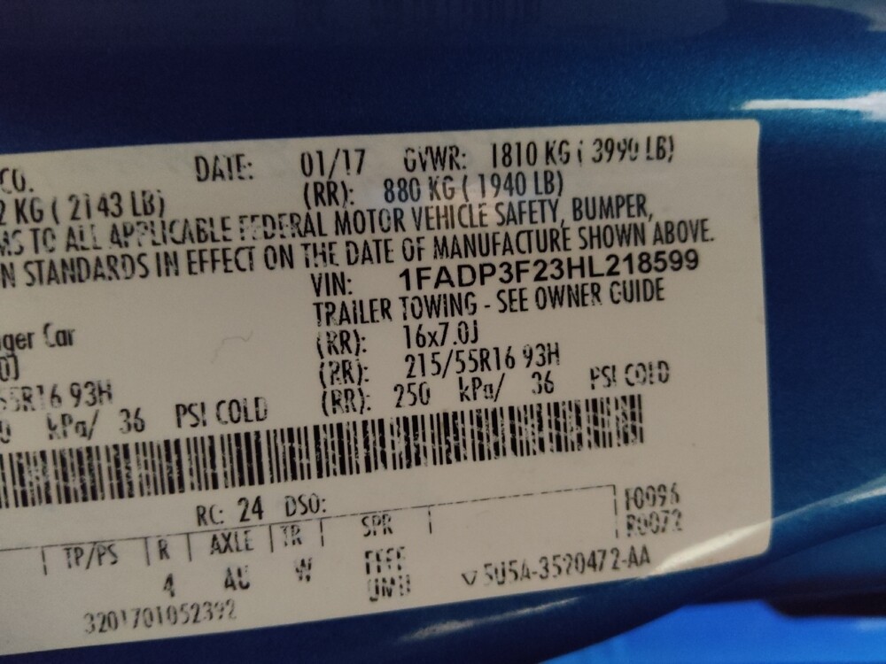 2017 Ford Focus in Duluth, GA 30096 - 18104783 33