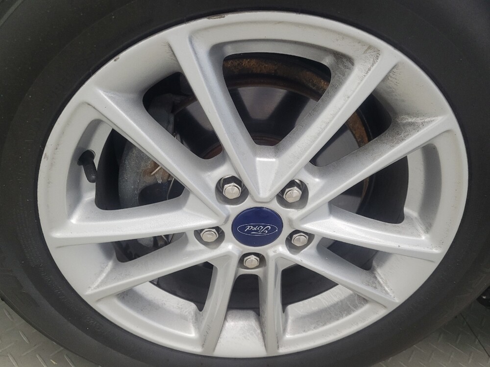 2017 Ford Focus in Duluth, GA 30096 - 18104783 31