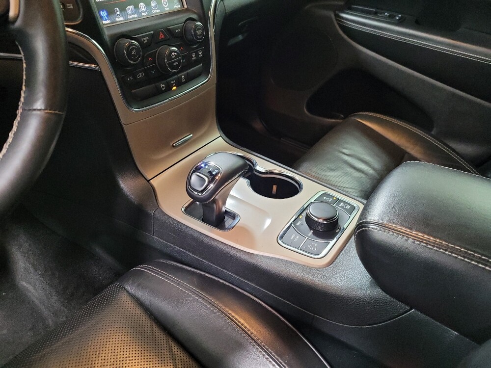 2015 Jeep Grand Cherokee in Pittsburgh, PA 15236 - 18104791 26