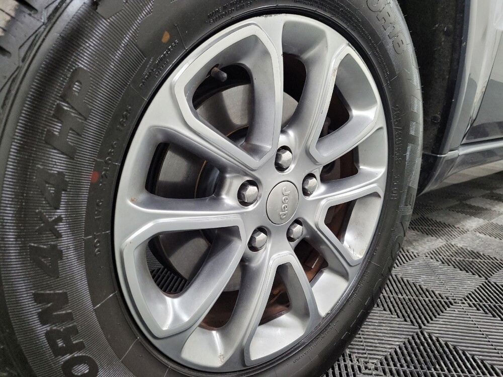 2015 Jeep Grand Cherokee in Pittsburgh, PA 15236 - 18104791 31