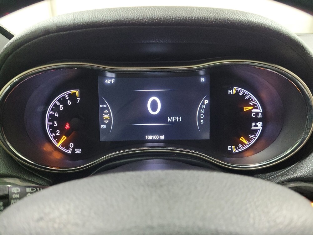 2015 Jeep Grand Cherokee in Pittsburgh, PA 15236 - 18104791 23