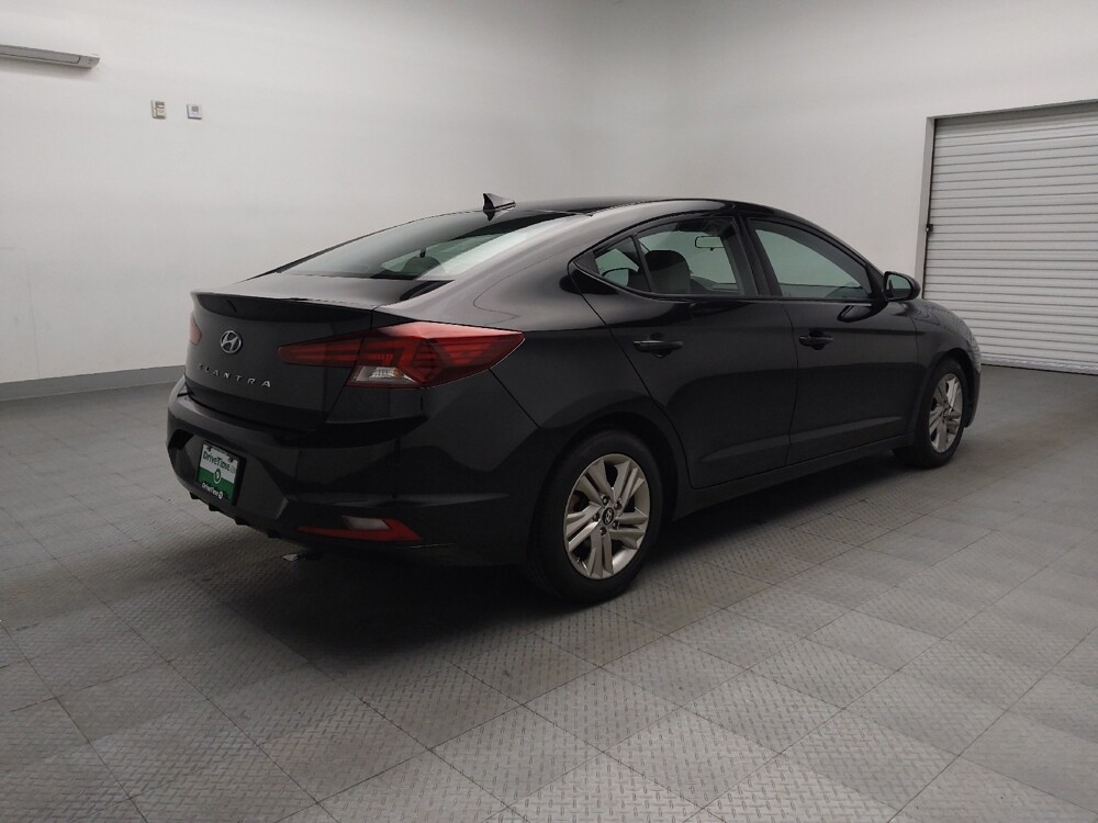 2019 Hyundai Elantra in Temple, TX 76502 - 18104795 9