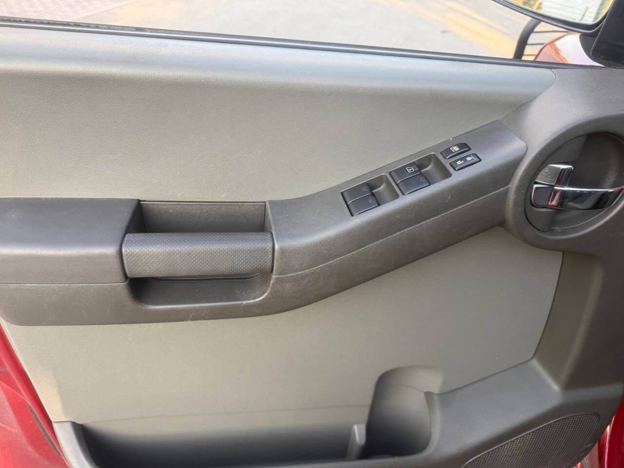 2014 Nissan Xterra in Hollywood, FL 33023-1906 - 18104807 4