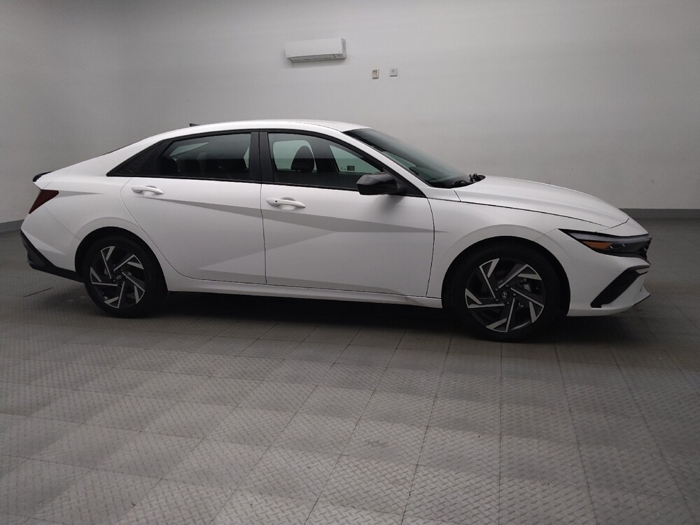 2025 Hyundai Elantra in Fort Worth, TX 76116 - 18104813 11