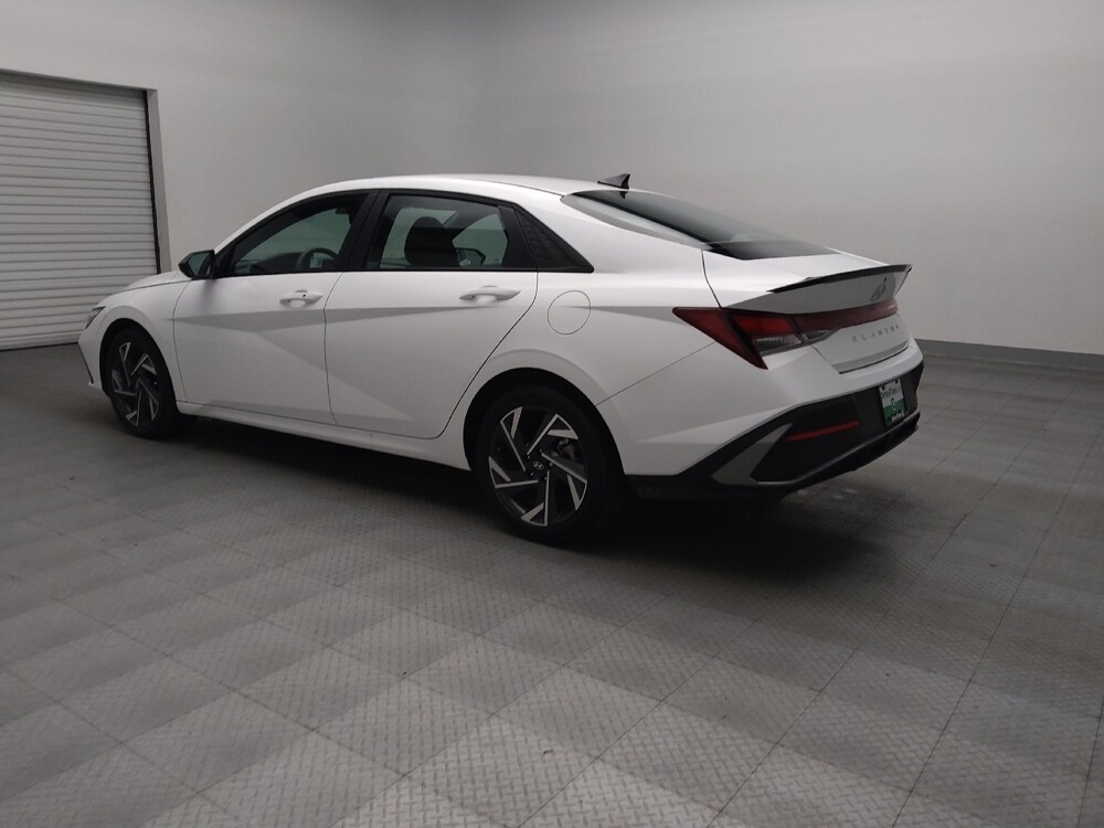 2025 Hyundai Elantra in Fort Worth, TX 76116 - 18104813 5