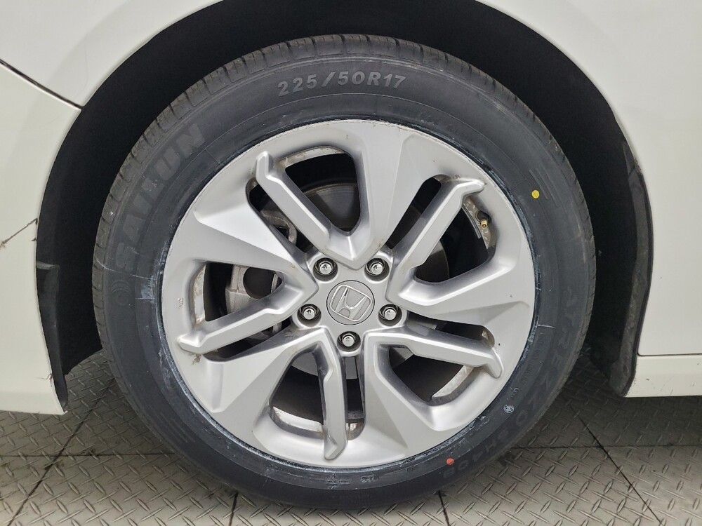 2019 Honda Accord in Phoenix, AZ 85022 - 18104816 31