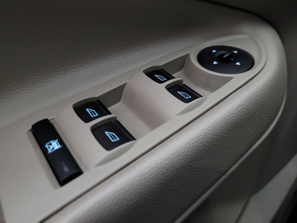 2017 Ford Escape in Mesa, AZ 85210 - 18104819 27