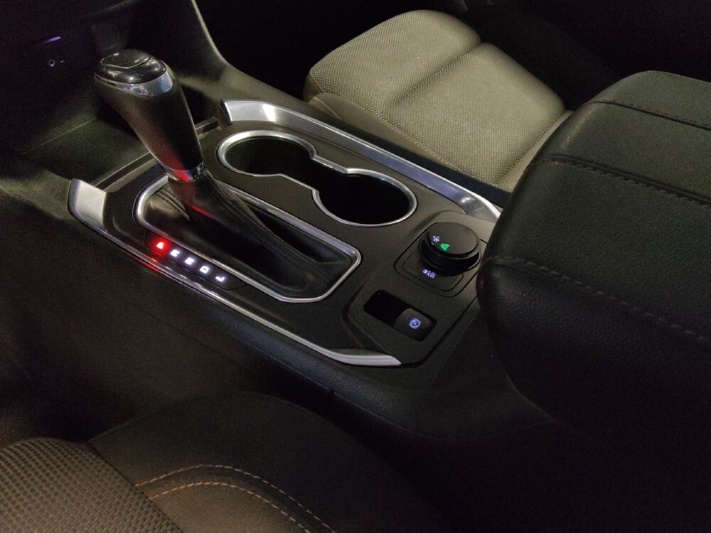 2019 Chevrolet Traverse in Mesa, AZ 85210 - 18104822 26