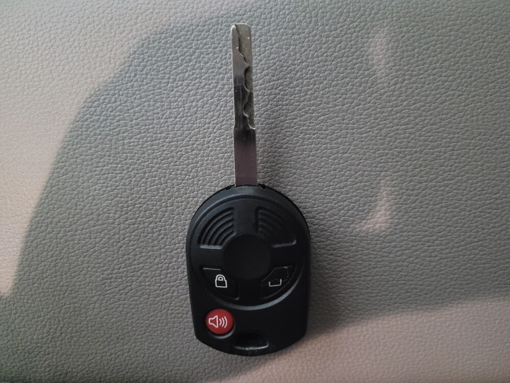 2018 Ford Escape in Stone Mountain, GA 30083 - 18104827 32