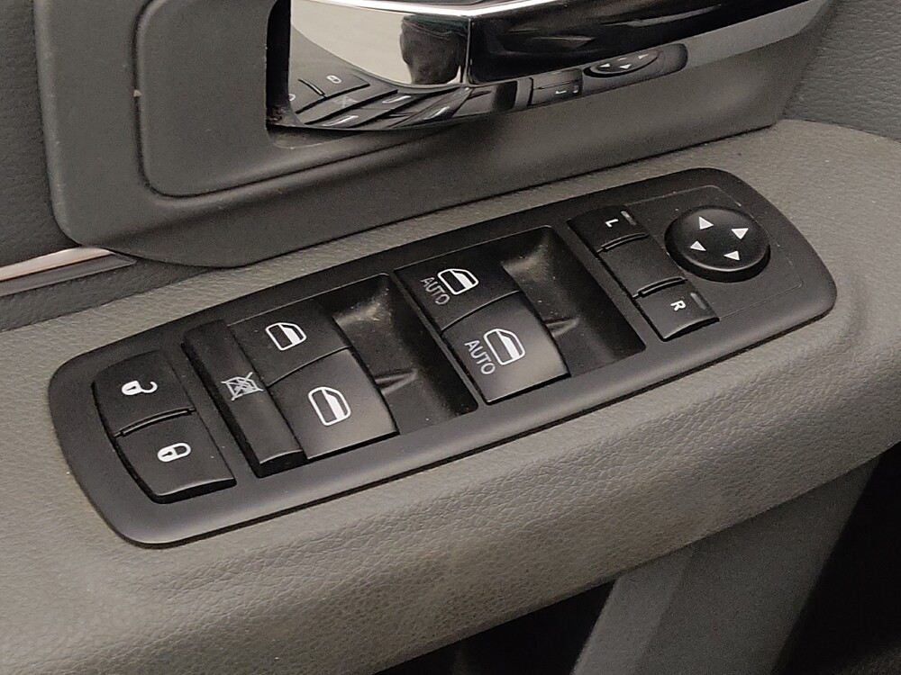 2019 RAM 1500 in Clearwater, FL 33764 - 18104832 27