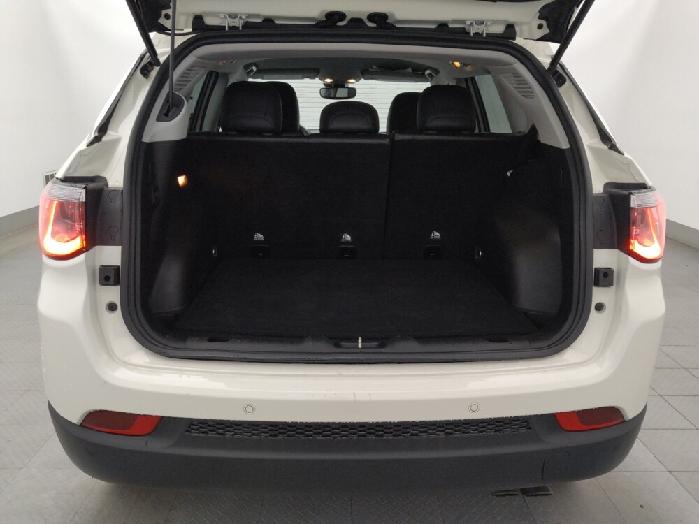 2018 Jeep Compass in Clearwater, FL 33764 - 18104839 29