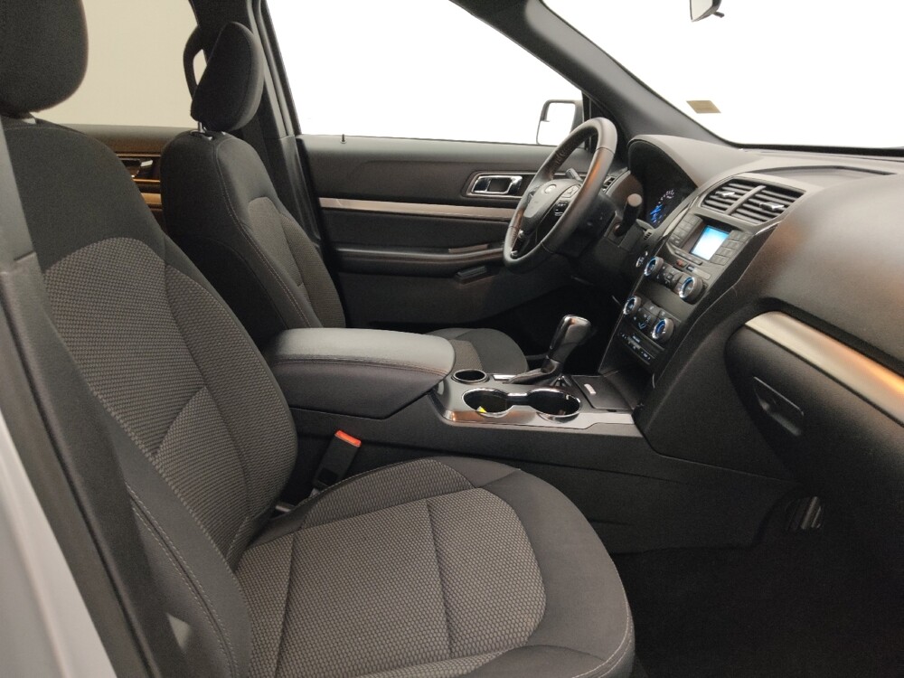 2019 Ford Explorer in Tallahassee, FL 32304 - 18104843 21