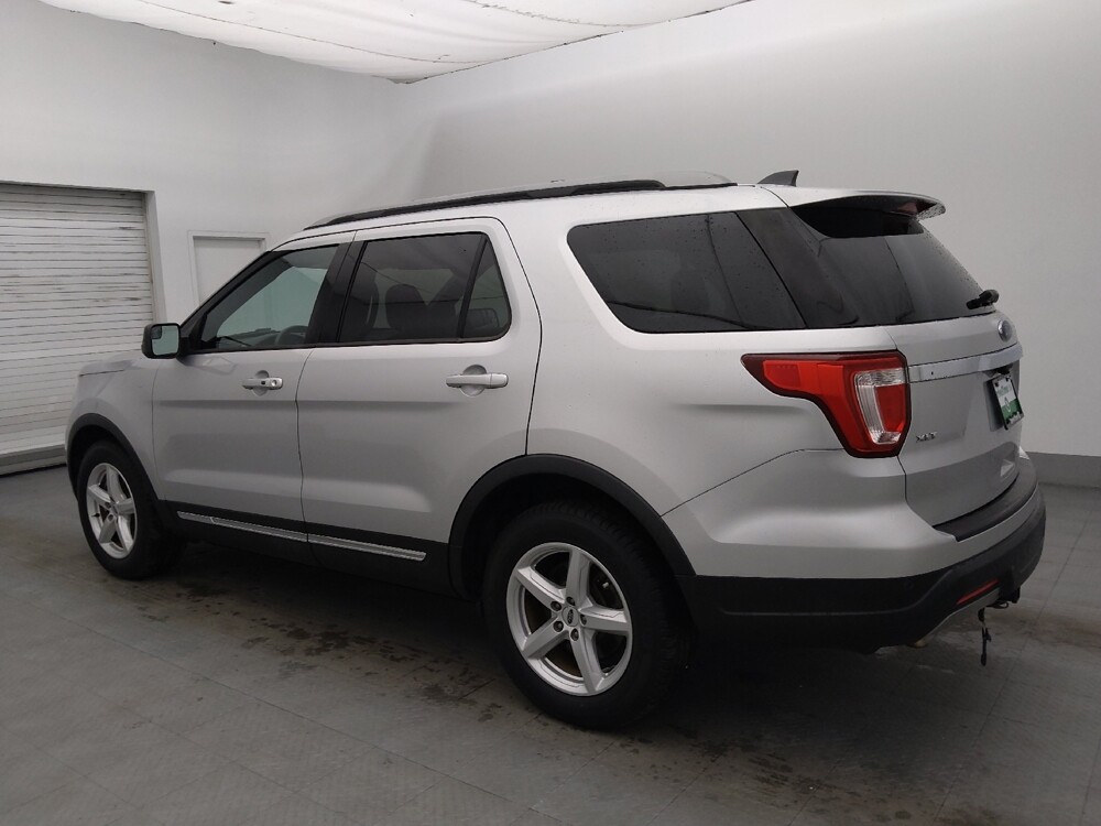2019 Ford Explorer in Tallahassee, FL 32304 - 18104843 3