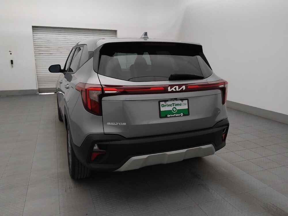 2025 Kia Seltos in Clearwater, FL 33764 - 18104845 6