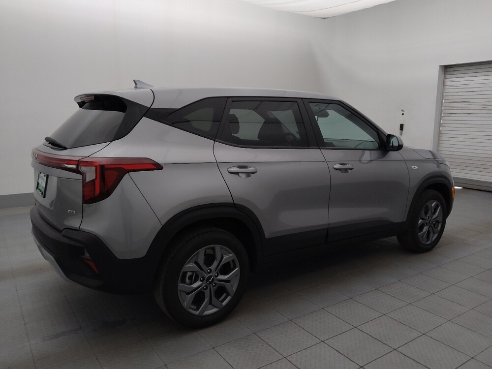 2025 Kia Seltos in Clearwater, FL 33764 - 18104845 10