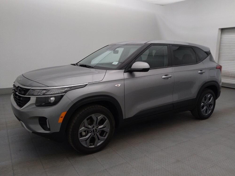 2025 Kia Seltos in Clearwater, FL 33764 - 18104845 2