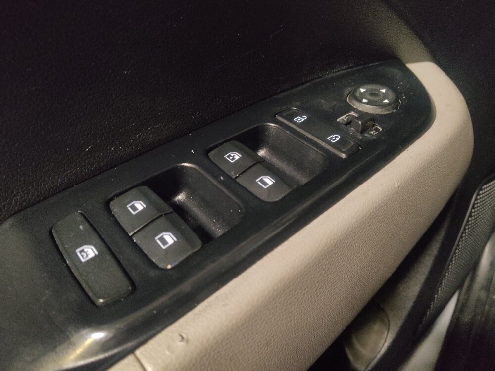 2021 Hyundai Venue in Sanford, FL 32773 - 18104873 27