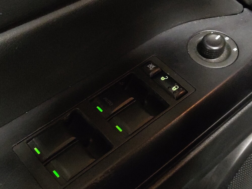 2016 Jeep Compass in Morrow, GA 30260 - 18104877 27