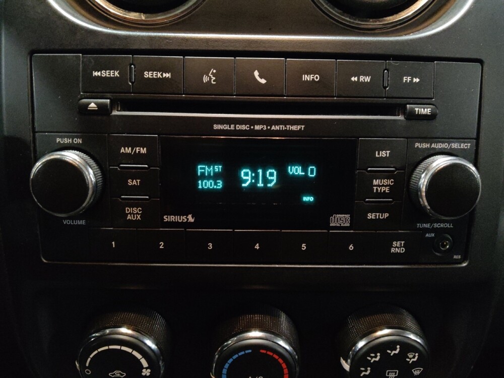 2016 Jeep Compass in Morrow, GA 30260 - 18104877 25