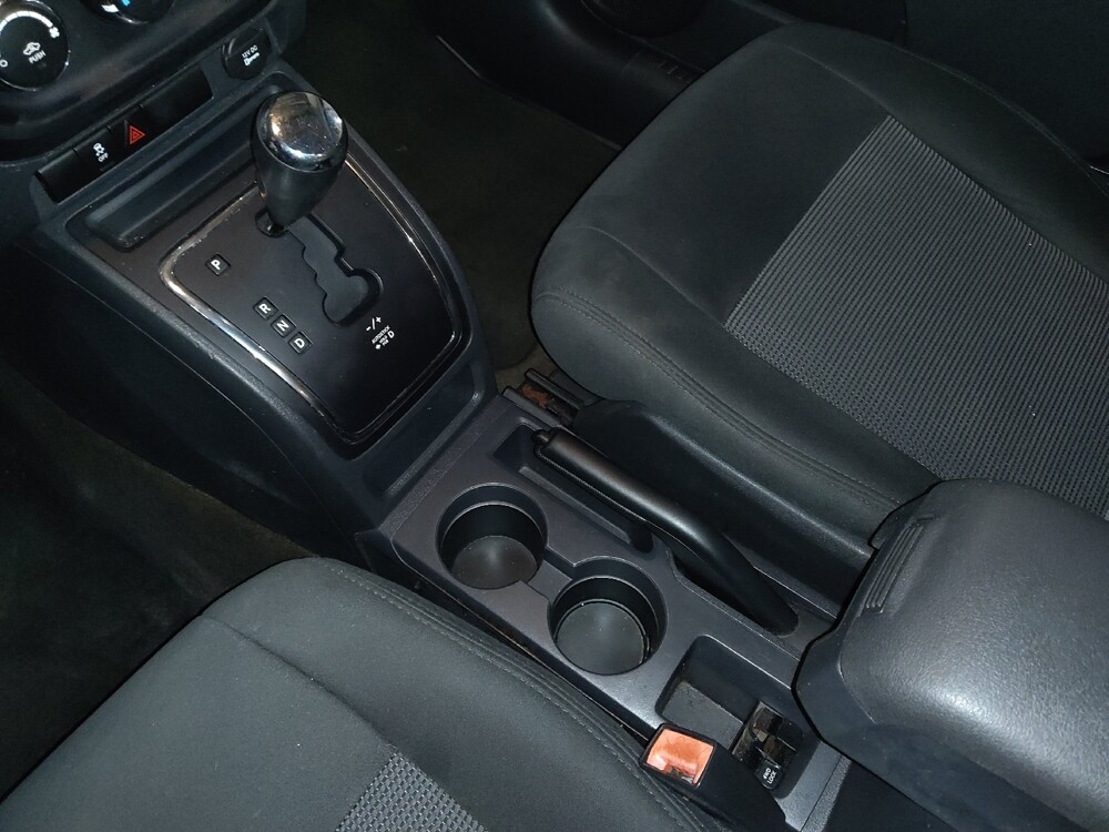 2016 Jeep Compass in Morrow, GA 30260 - 18104877 26