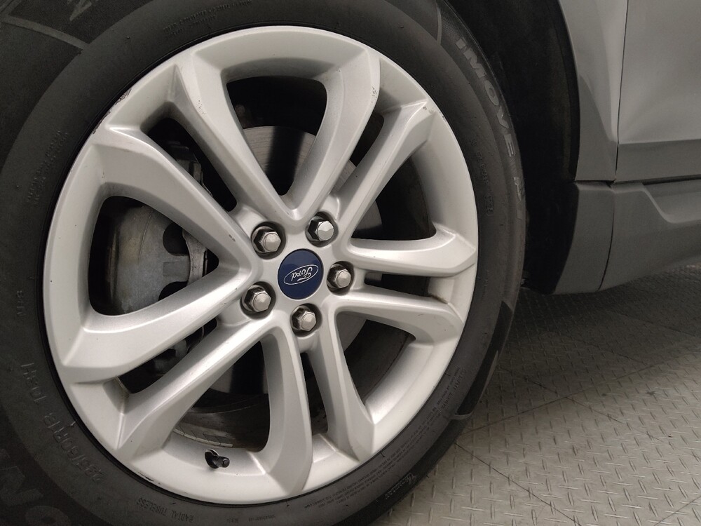 2019 Ford Edge in Jacksonville, FL 32210 - 18104879 31