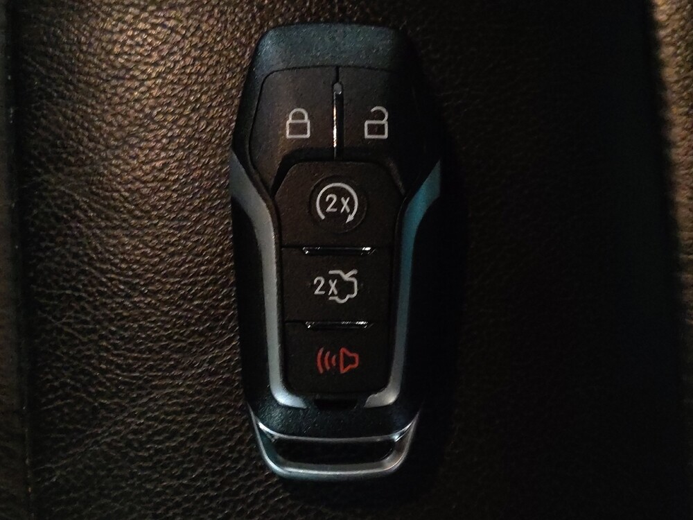 2017 Ford Explorer in Jacksonville, FL 32210 - 18104883 32