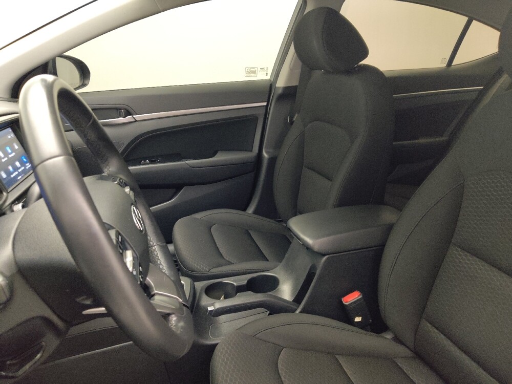 2019 Hyundai Elantra in Pensacola, FL 32505 - 18104891 17