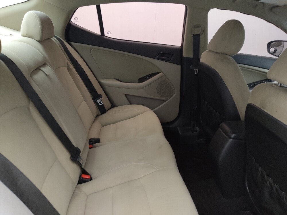 2015 Kia Optima in Greenville, SC 29607 - 18104903 19