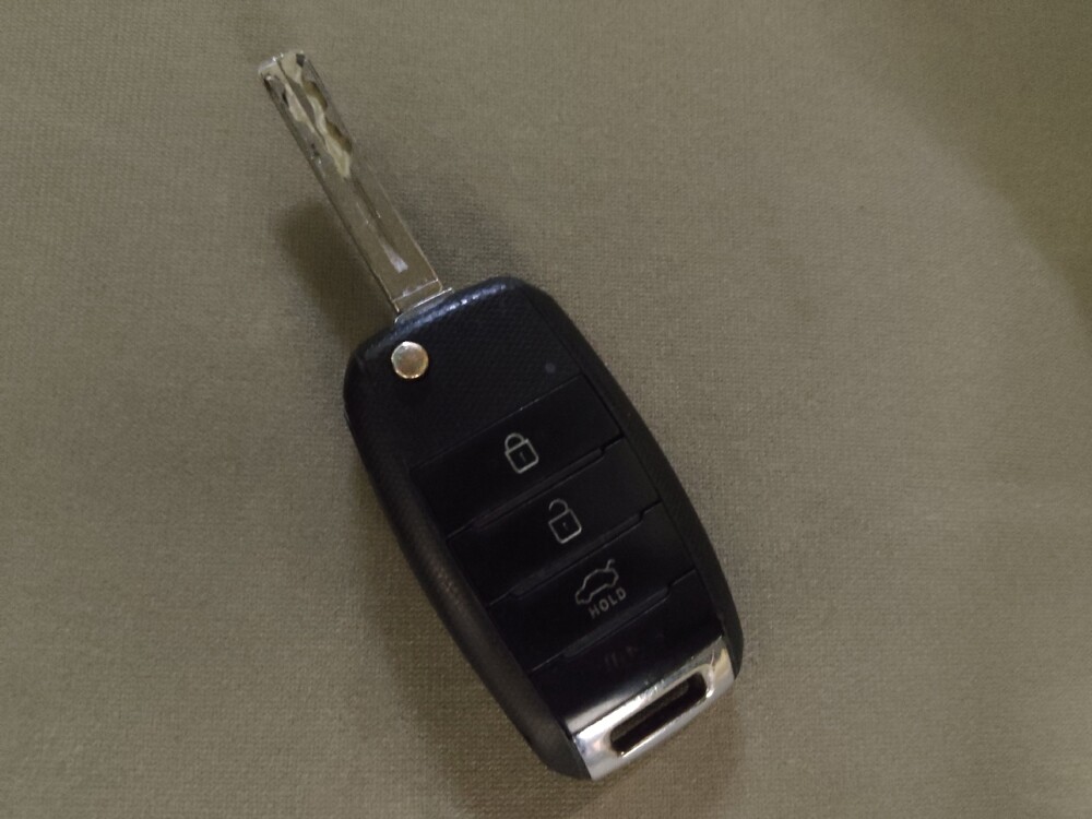 2015 Kia Optima in Greenville, SC 29607 - 18104903 32