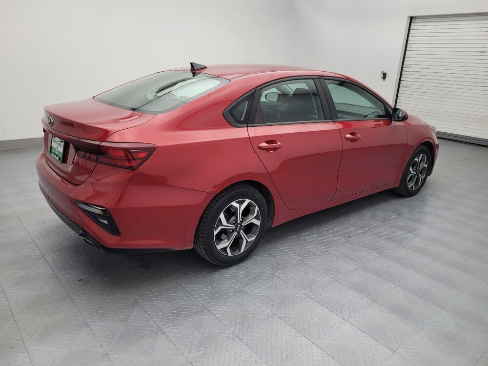 2020 Kia Forte in Raleigh, NC 27604 - 18104915 10