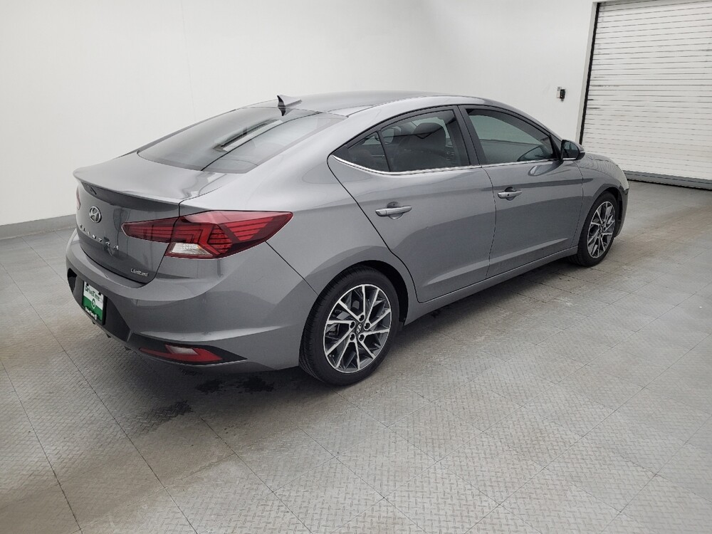 2019 Hyundai Elantra in Raleigh, NC 27604 - 18104918 10