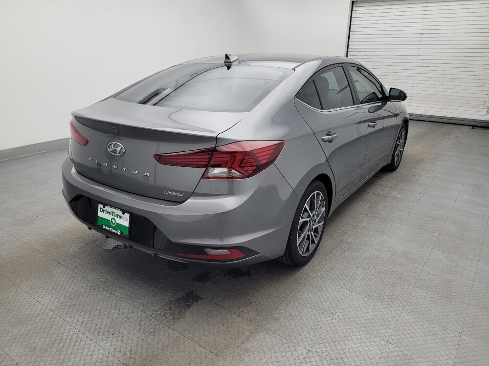 2019 Hyundai Elantra in Raleigh, NC 27604 - 18104918 9